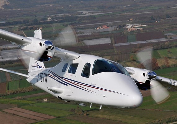 Tecnam P2006T