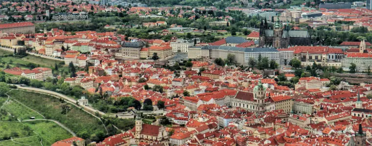 Vyhlídkový let nad historickým centrem Prahy